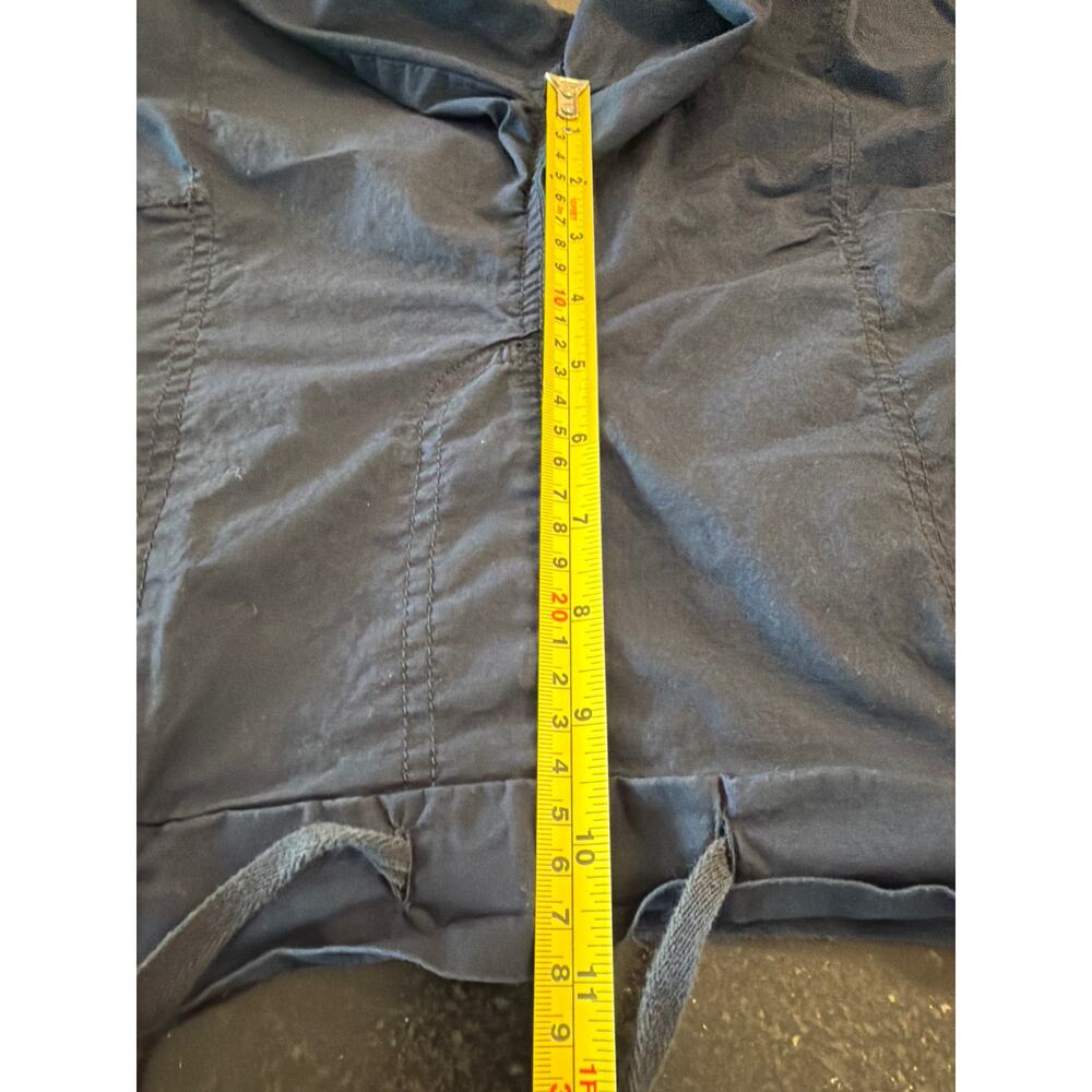 Cato Navy blue twill cargo bermuda length shorts LG - Picture 7 of 8